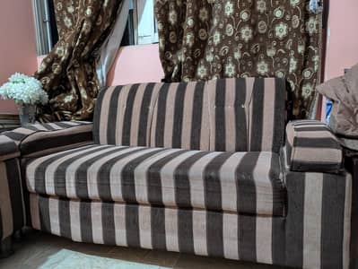 7 seater sofa available urgent