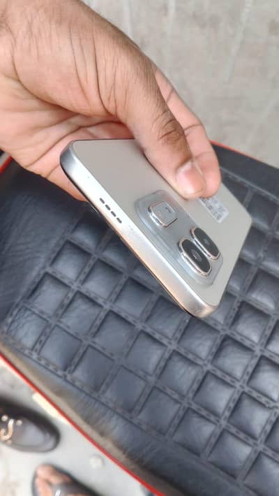 Infinix Hot 50i