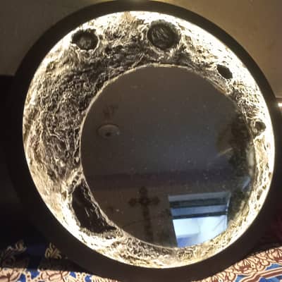 moon mirror 