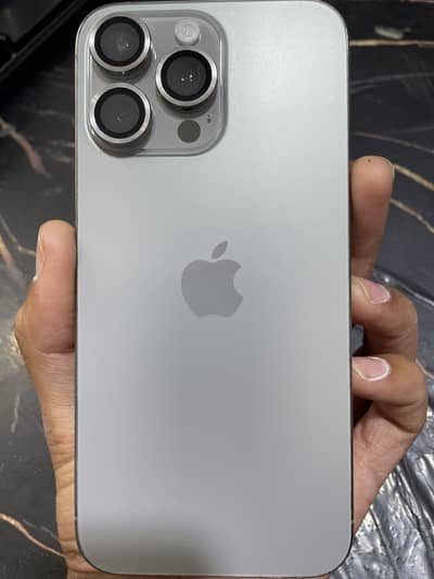 Apple iPhone 15 Pro Max