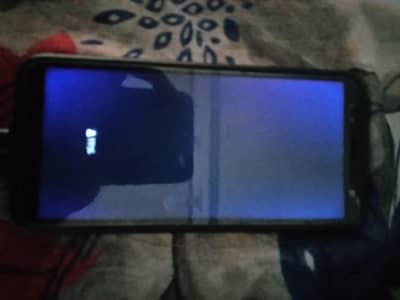Samsung Mobile J6