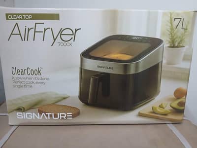 Brand new box packed Signature 7L  1700W Air fryer
