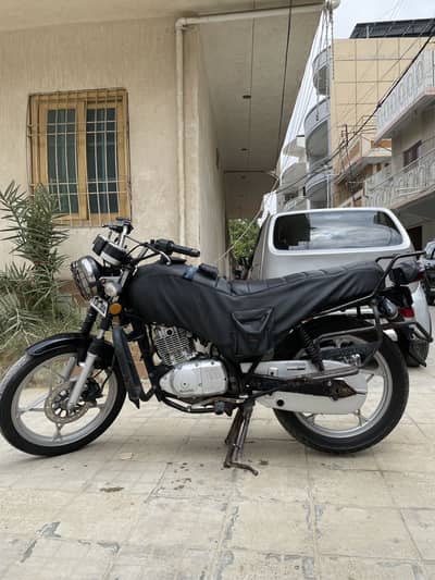 Suzuki GS 150