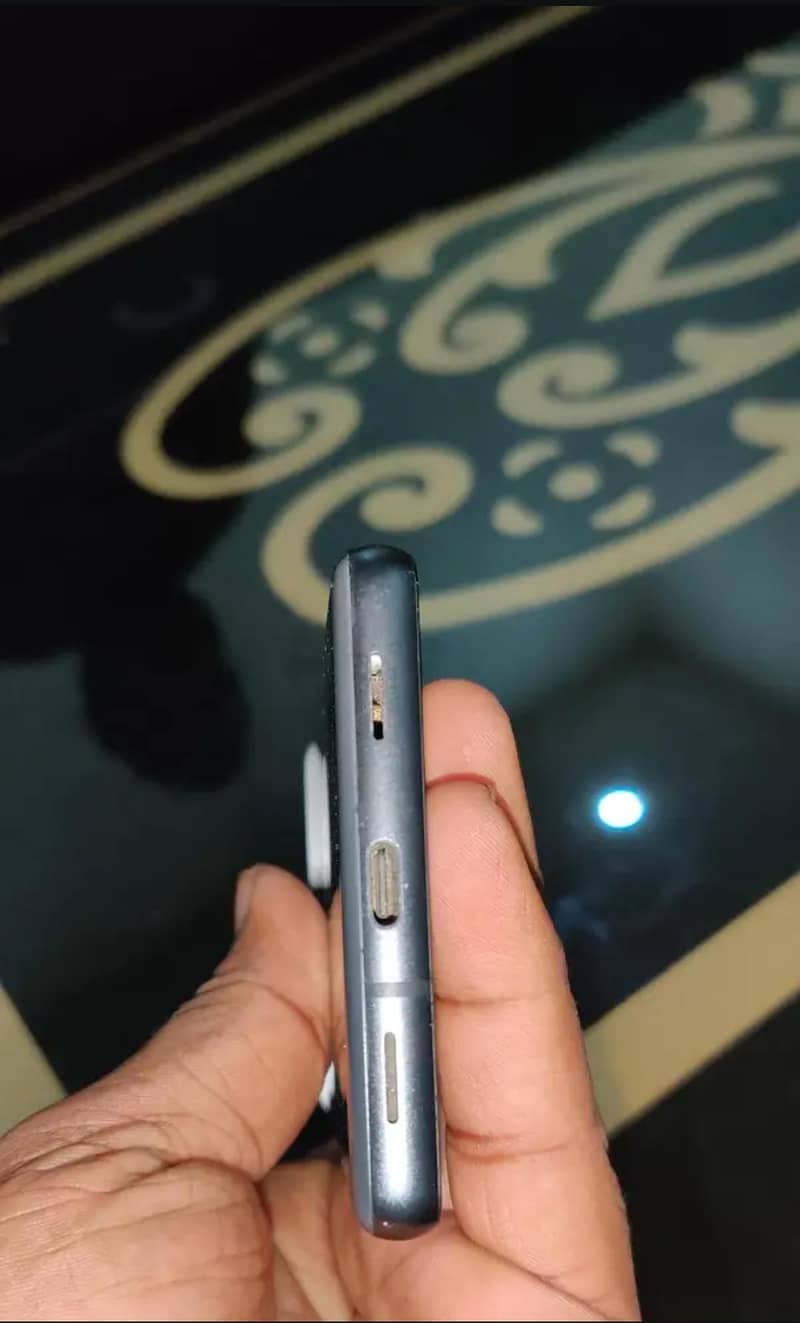 Google Pixel 7a 1