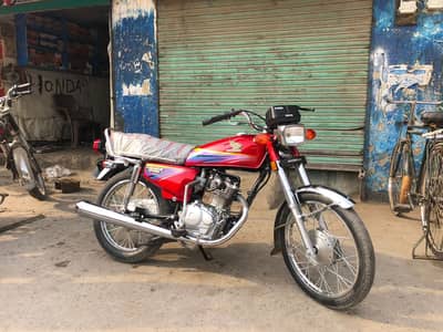 2009 model ha bohat shok sa tyar karwaya ha