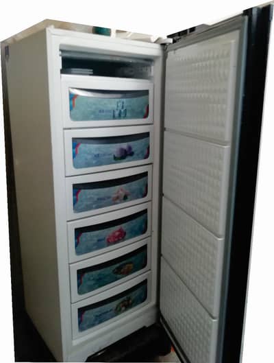 freezer with multi -drawer storage spacious & efficient cooling