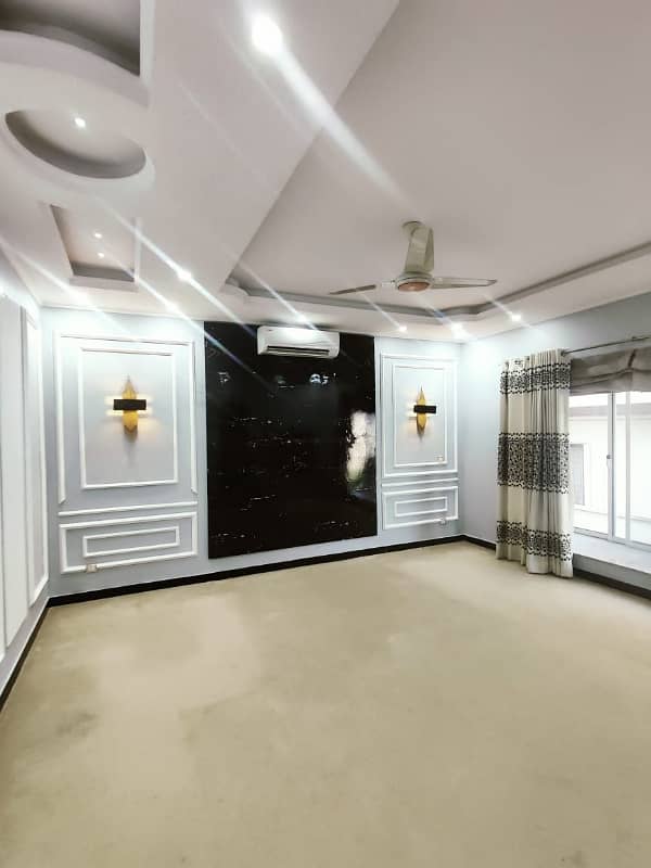 Luxury Upper Portion Multi E11/3 8