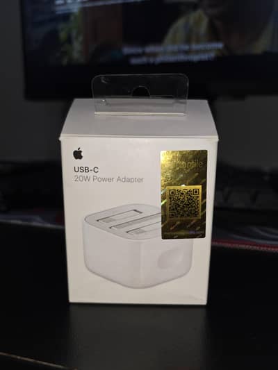 APPLE IPHONE CHARGER 20W MERCANTILE