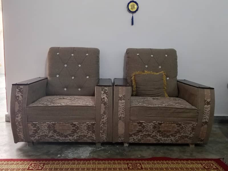 Sofas set for sale 1