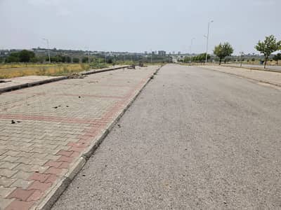 8 MARLA COMMERCIAL PLOTS FOR SALE IN DHA 6, ISLAMABAD POSSESSION