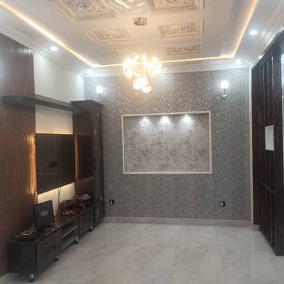 5 MARLA HOUSE AVAILABLE FOR RENT
