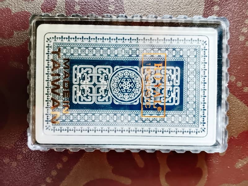 plastic playing cards 1
