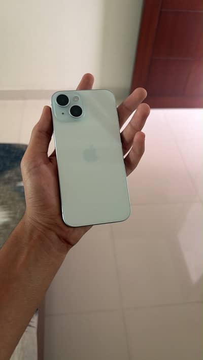 Apple iPhone 15
