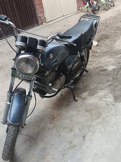Suzuki GS 150 for sale