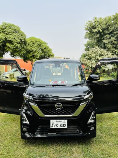 Nissan Roox 2023