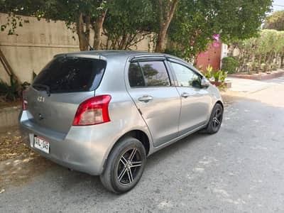 Toyota Vitz 2007 urgent sale
