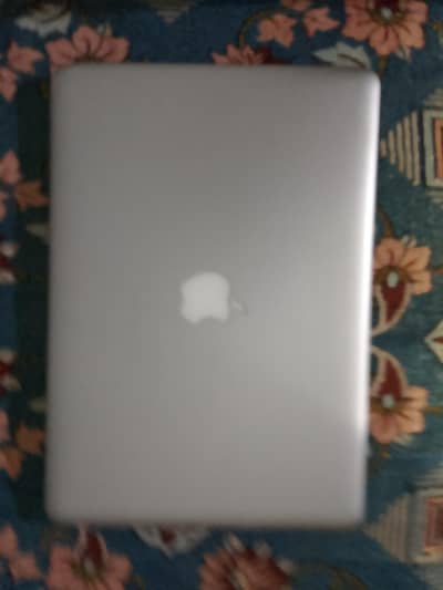 MacBook pro core i5 mid 2012