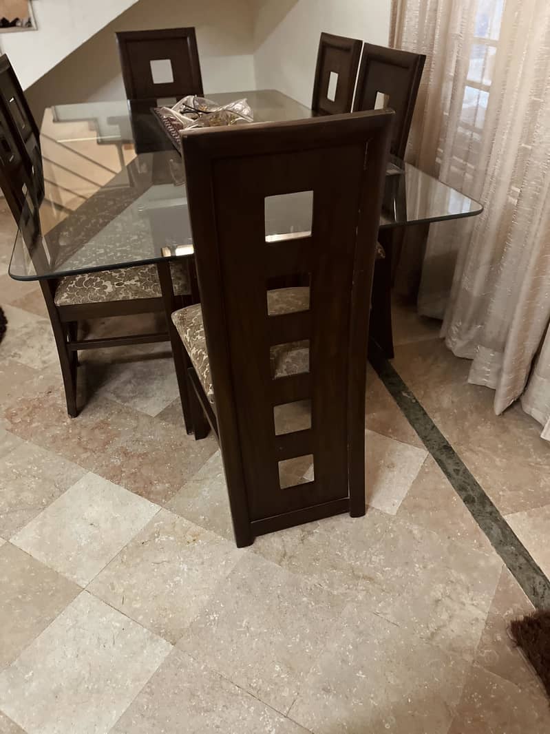 Dining table 5