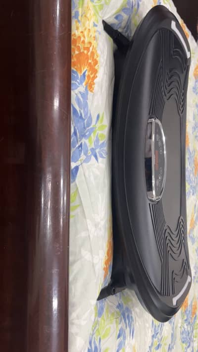 iRest Body Shaker & Vibration Machine (10/10 Brand New Condition)