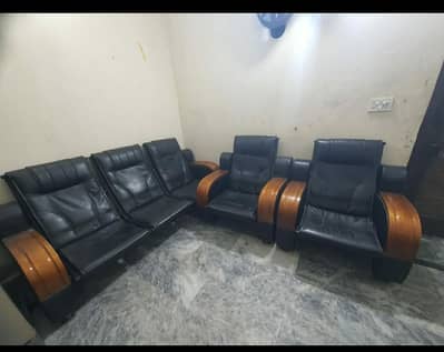sofa set condition 9/8