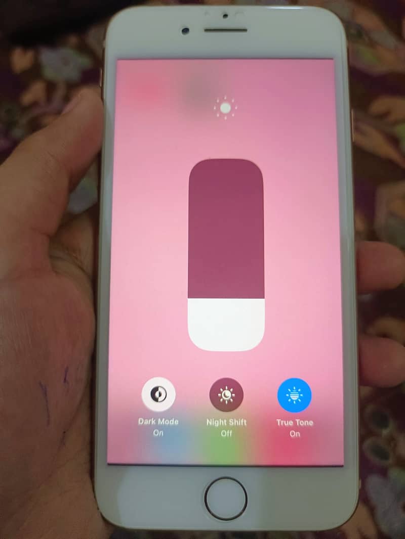 Apple iPhone 8 4