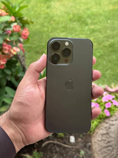 Apple iPhone 13 Pro