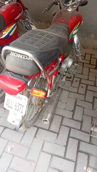 Metro MR 70 (03234845186)