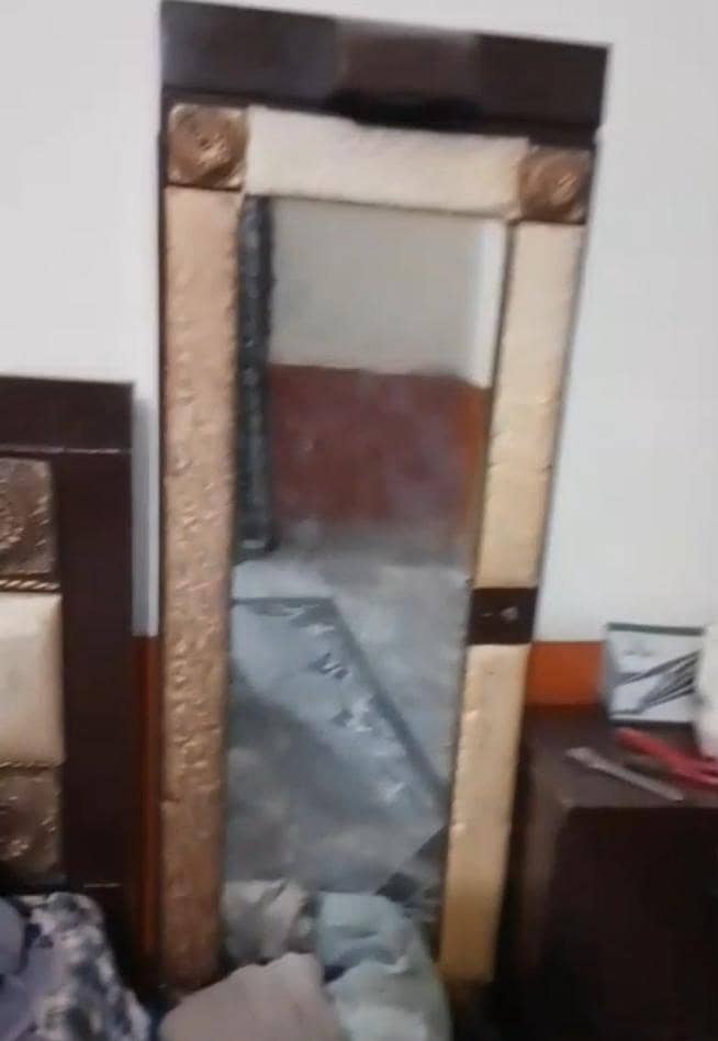 BED Dressing Table Sofa 1