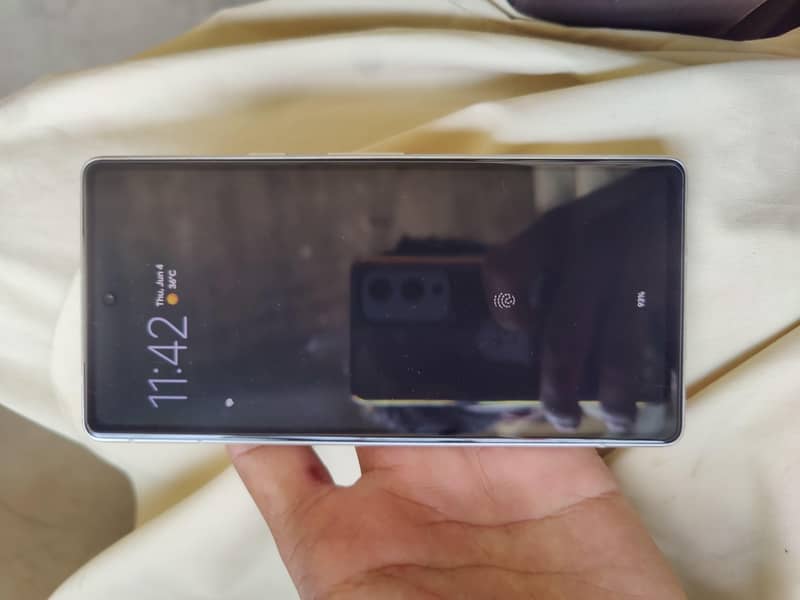 Google Pixel 7a 1