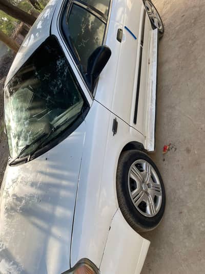 Suzuki Baleno 2003