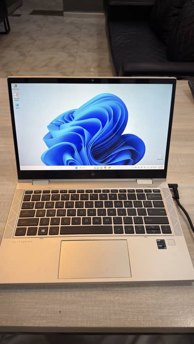 Hp Elitebook 830 G8 (Touch)