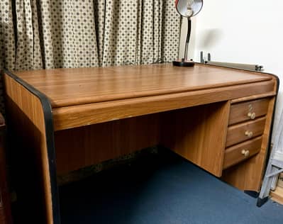 Study Table for Sale – Excellent Condition