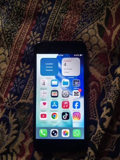Apple iPhone SE