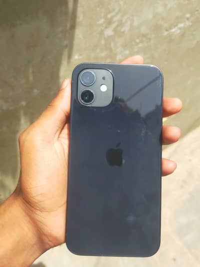 Apple iPhone 12