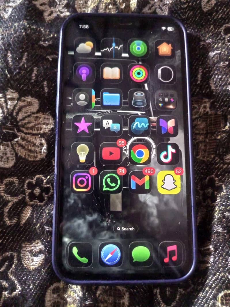 iPhone 12pro 4