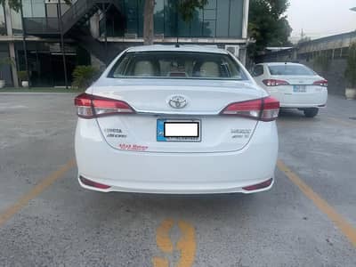 Toyota Yaris 2023