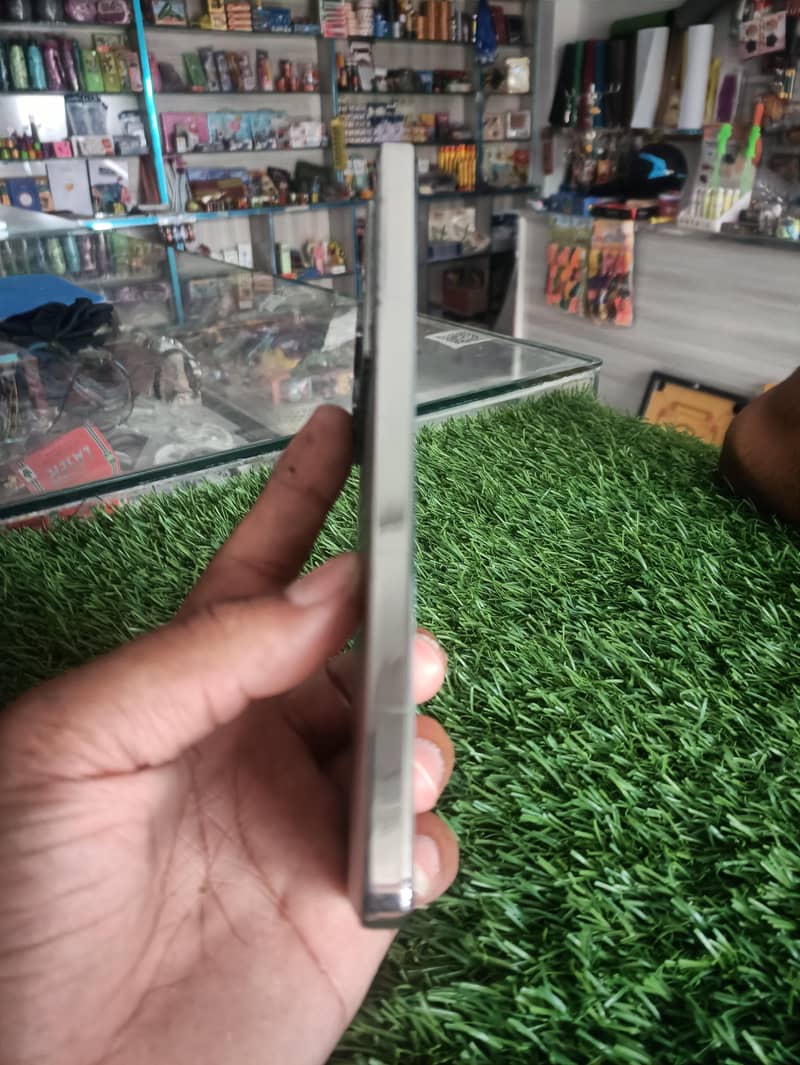 Infinix Note 40 3
