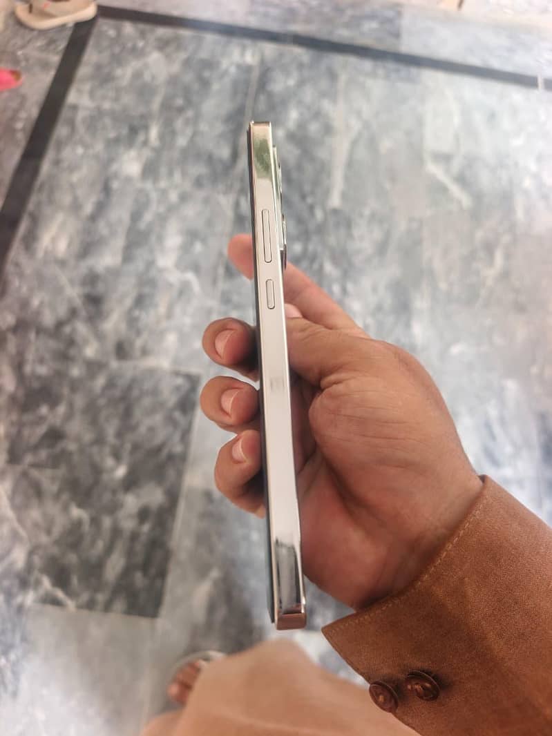 Infinix Note 40 1