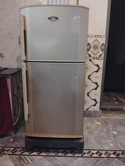 fridge all ok no open no repair like new