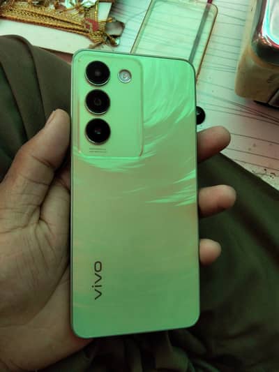 Vivo Y100
