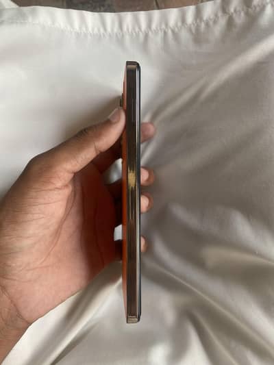 Infinix Note 30