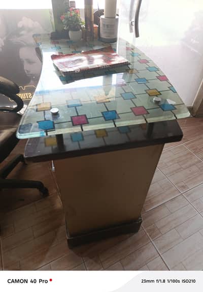 chair or table for sale condition use butt all ok