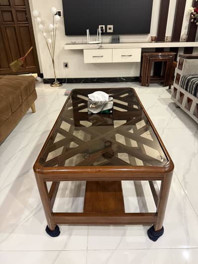 Tables  set available for sale