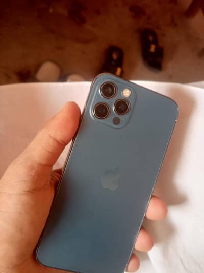Apple iPhone 12 Pro