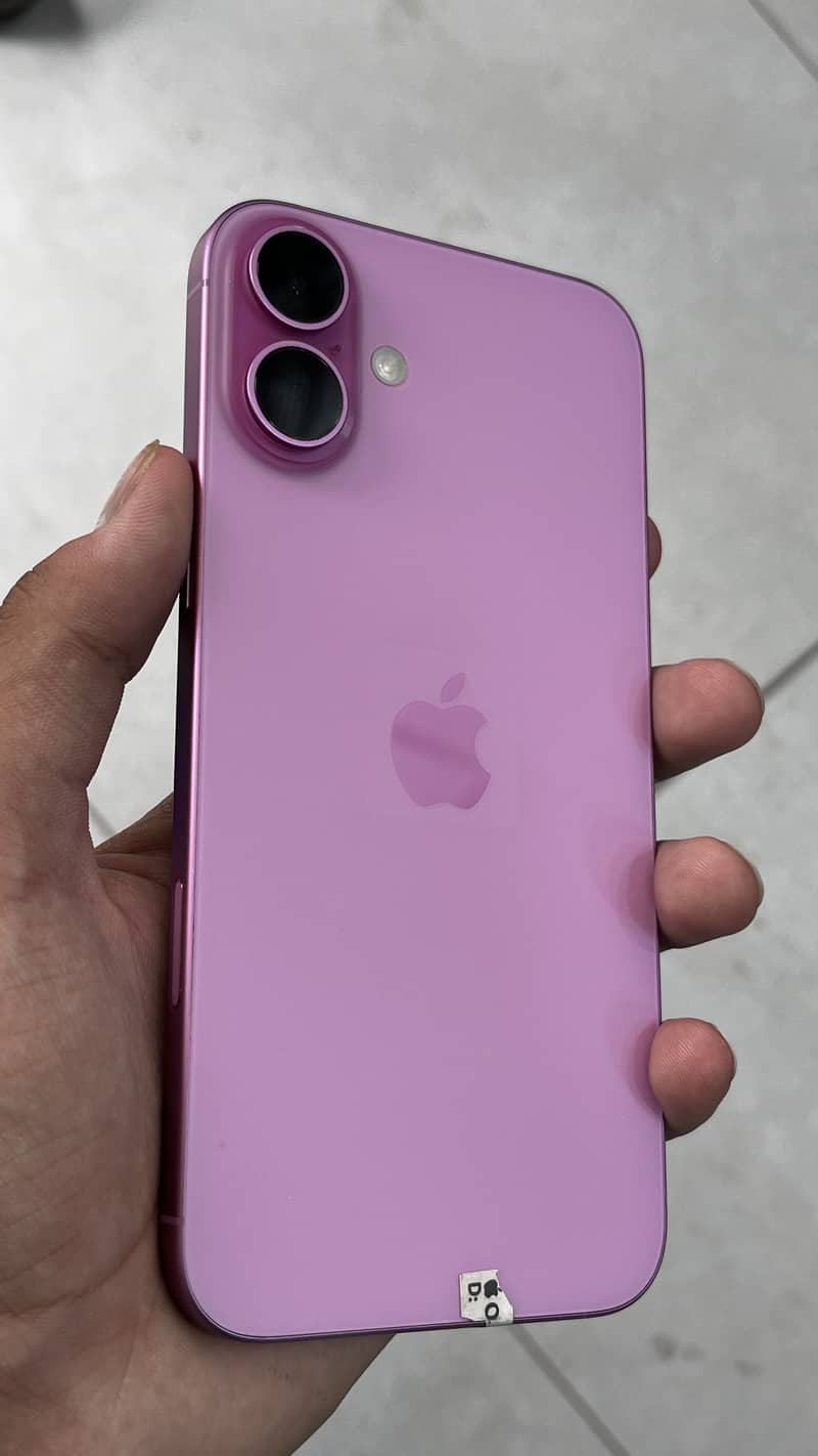 Apple iPhone 16 Plus 5