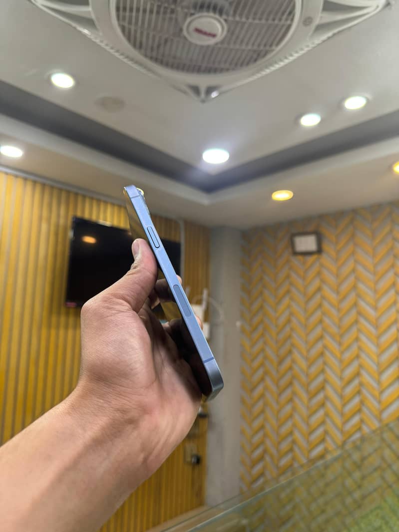 Apple iPhone 14 plus 1