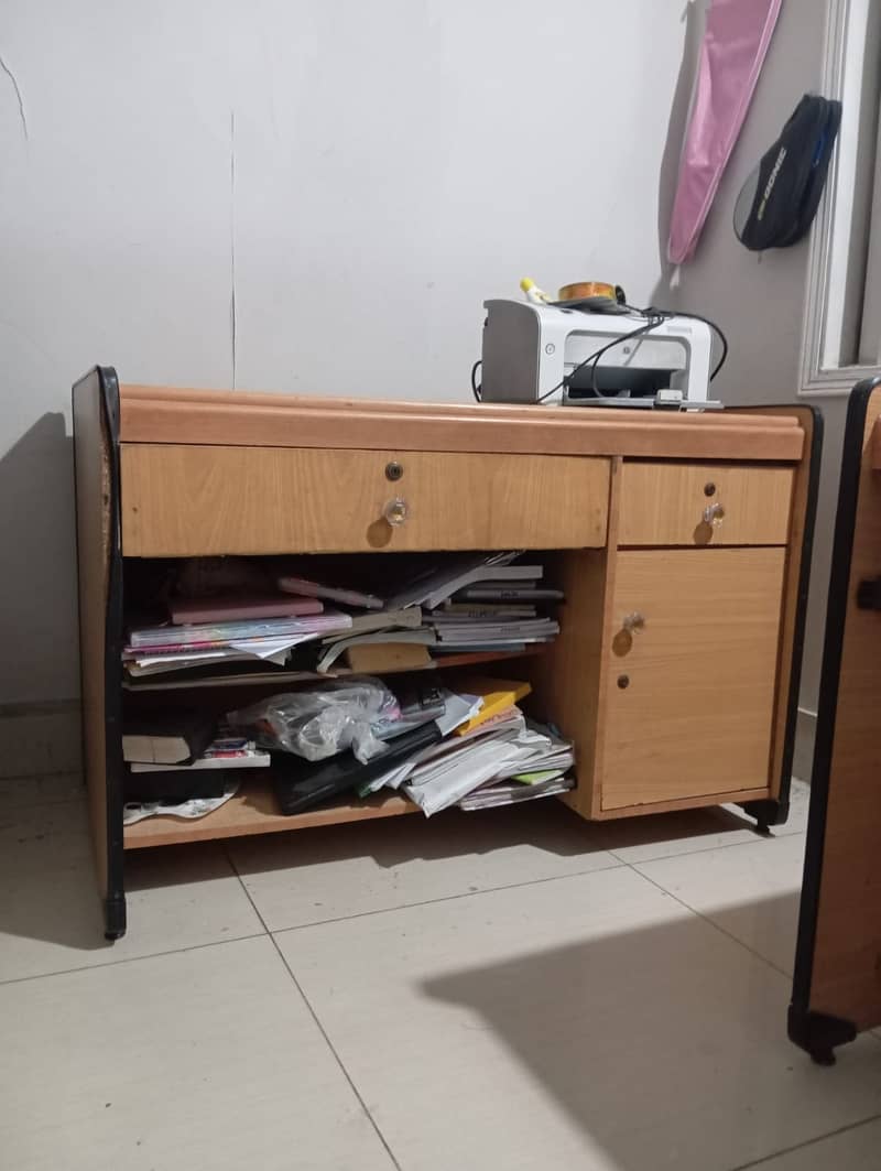 Two Kids study table/ computer table/ writing table 3
