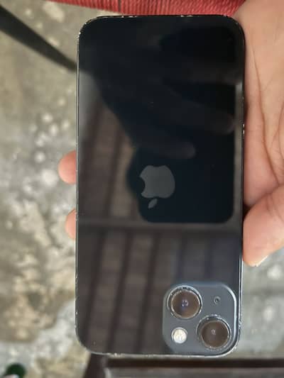 Apple iPhone 13