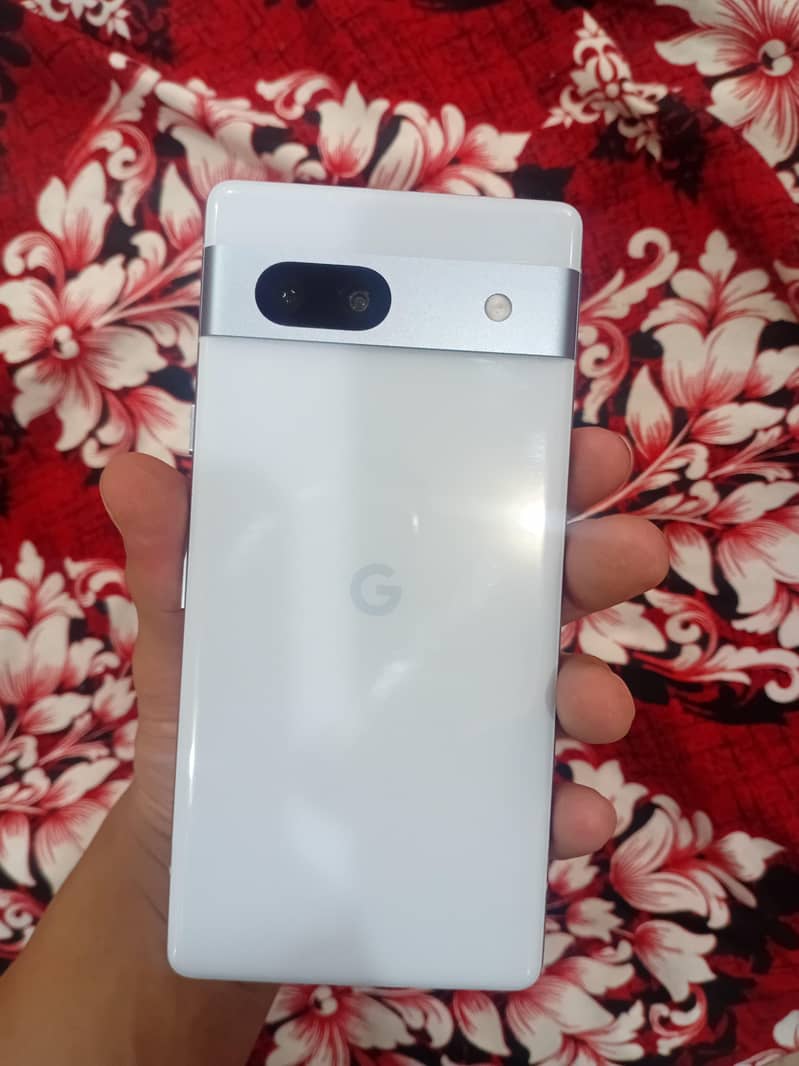 Google Pixel 7a 1