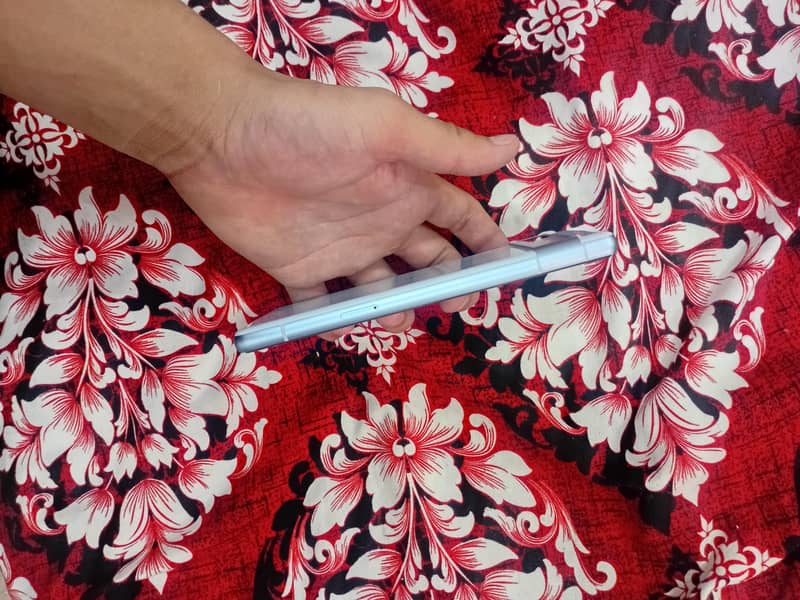 Google Pixel 7a 4
